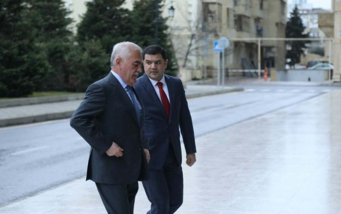    Vasif Talıbov istefadan bir gün əvvəl harada olub…  
   