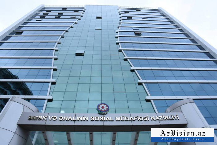 Pensiya kapitalı olanlara 25 il staj hədiyyə edilməsi müddəti 3 il uzadıldı
Pensiya kapitalı olanlara 25 il staj hədiyyə edilməsi müddəti 3 il uzadıldı