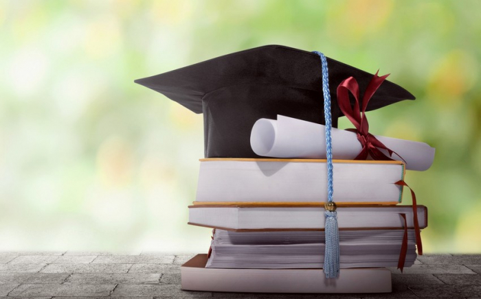Xaricdə təhsil almış 627 nəfərin diplomu tanınmayıb Xaricdə təhsil almış 627 nəfərin diplomu tanınmayıb