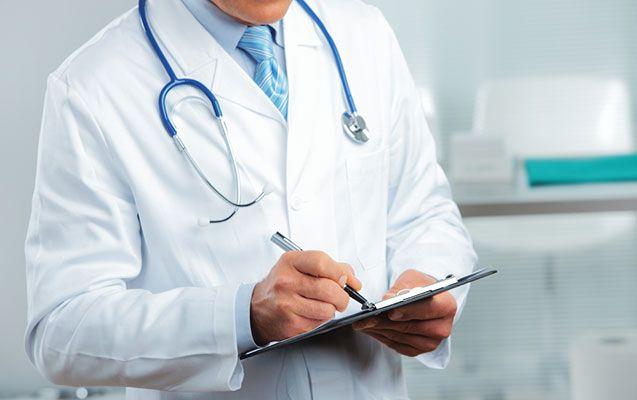 Bu həkimlərin maaşı 1000 manatdan çoxdur Bu həkimlərin maaşı 1000 manatdan çoxdur