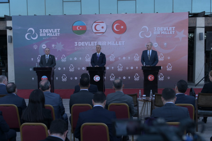 Tahir Budaqov: "YAP ilə AK Partinin münasibətləri nümunəvidir" Tahir Budaqov: "YAP ilə AK Partinin münasibətləri nümunəvidir"