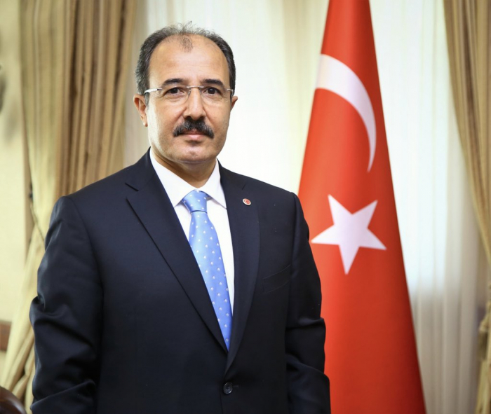 Cahit Bağcı Prezident İlham Əliyevi təbrik edib Cahit Bağcı Prezident İlham Əliyevi təbrik edib