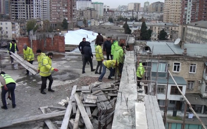    Bakıda hündürmərtəbəli obyektlər sökülür:    Qanunsuz imiş      