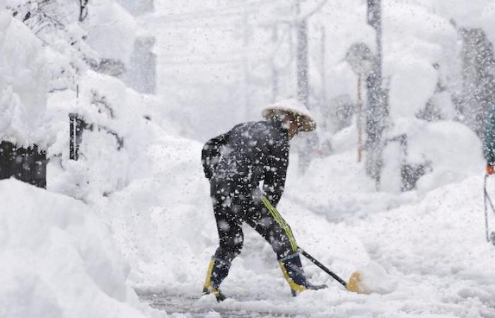 17 personnes sont décédées suite à de fortes chutes de neige au Japon