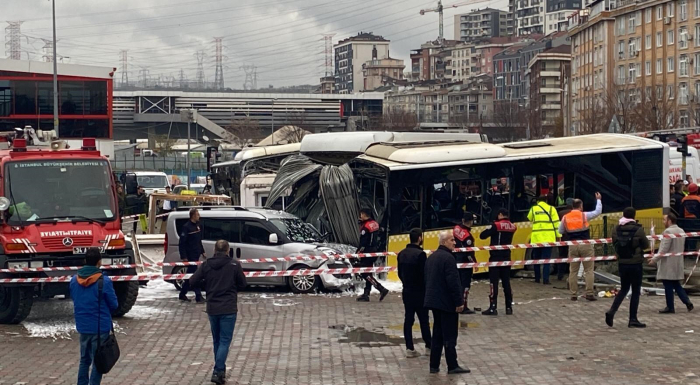    Türkiyədə avtobuslar toqquşdu:    14 nəfər yaralanıb       