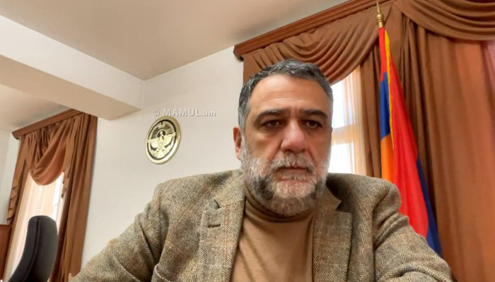       Vardanyan:    "Qida, yanacaq tapmır, meyitləri Qarabağa daşıya bilmirik"   