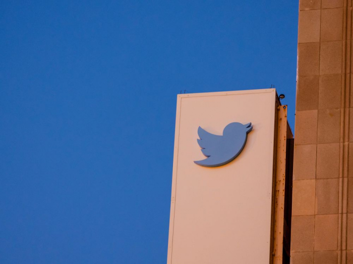 Twitter fonctionne à nouveau normalement après une panne signalée par plusieurs dizaines de milliers d