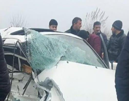    Yol polisinin maşını "Mercedes"lə toqquşdu -    Yaralanan var       