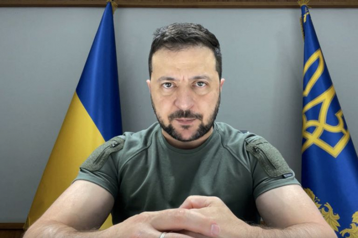 Le président ukrainien demande de l