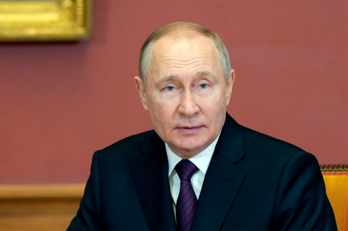  Putin announces ceasefire along entire contact line in Ukraine   