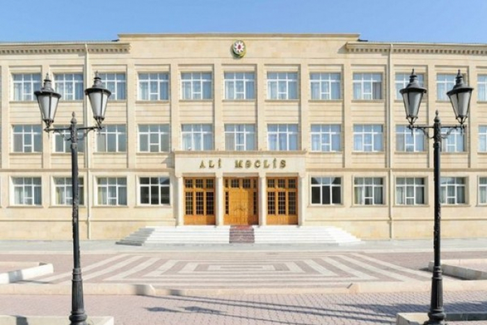 Vasif Talıbovsuz ilk iclas
Vasif Talıbovsuz ilk iclas