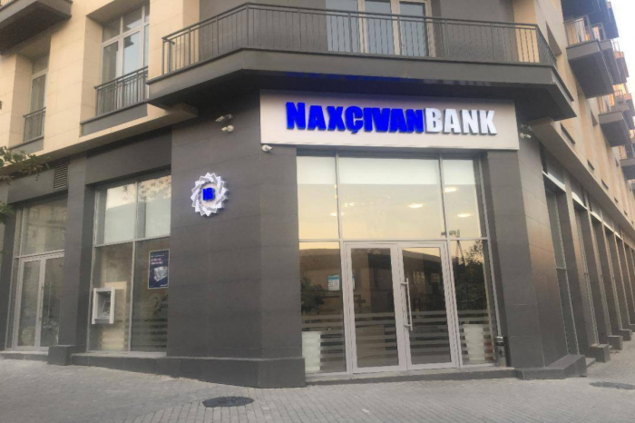 Vasif Talıbovun qızı “Naxçıvan Bank”ın rəhbərliyindən çıxarıldı Vasif Talıbovun qızı “Naxçıvan Bank”ın rəhbərliyindən çıxarıldı