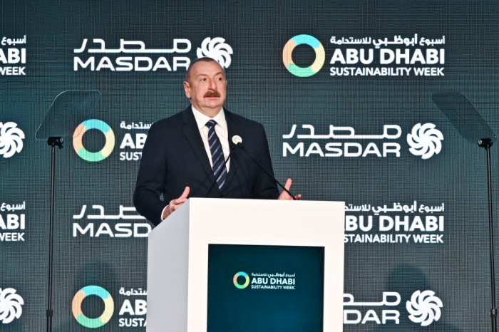  Präsident Ilham Aliyev nimmt an der Eröffnung der Abu Dhabi Nachhaltigkeitswoche teil 