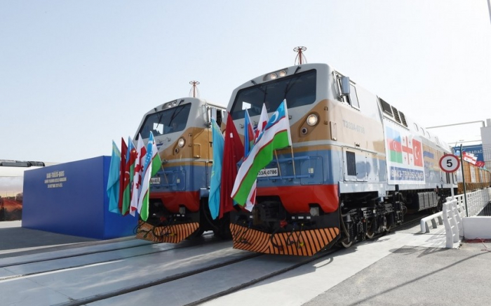   Güterverkehr auf der Eisenbahnlinie Baku-Tiflis-Kars überstieg 1 Million Tonnen  