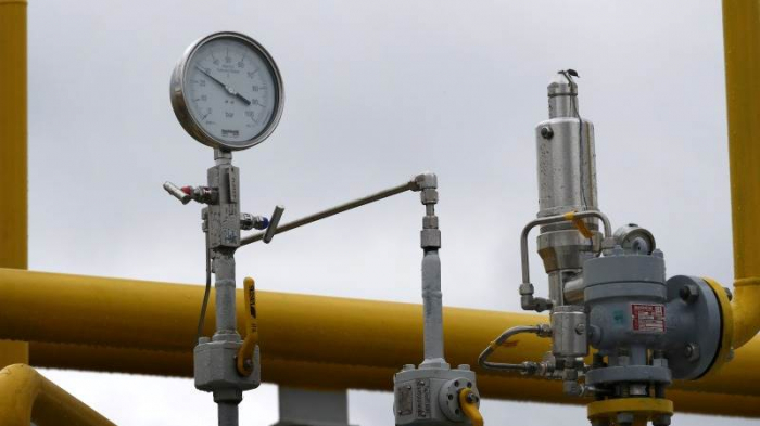 Gas price in Europe drops below $600