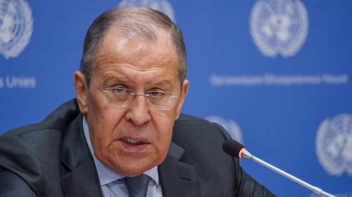     Russischer Außenminister:   "Verhandlungen mit Selenskyj kommen nicht in Frage"  