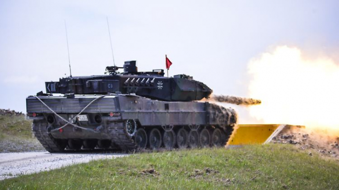   EU-Parlament fordert von Scholz "Leopard 2"-Lieferungen  
