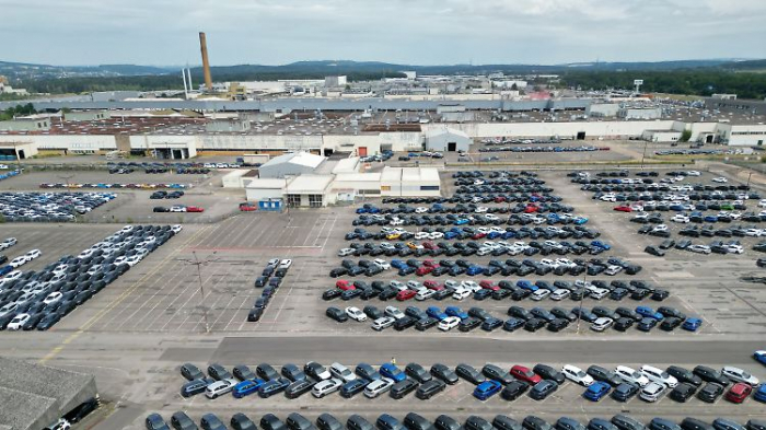   Ford erwägt wohl Werksverkauf im Saarland an BYD  