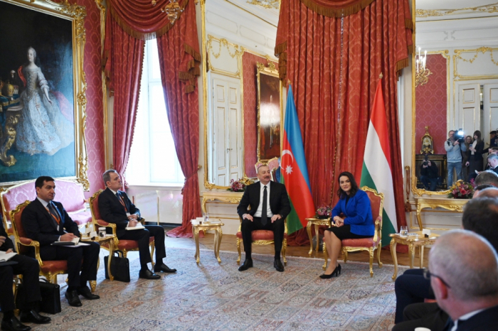   President Ilham Aliyev holds expanded meeting with President of Hungary Katalin Novák  