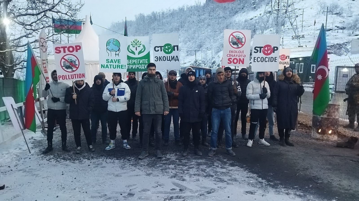   Azerbaijani activists continue peaceful protest on Lachin-Khankendi road since December 12  