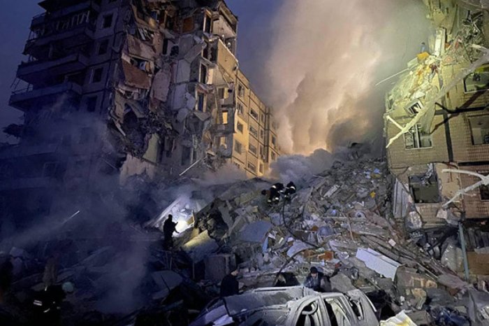Dneprə raket hücumu nəticəsində ölənlərin sayı    45-ə    çatıb  
