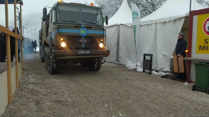   El convoy de las fuerzas de paz atravesó sin obstáculos el territorio de la acción de protesta pacífica hoy también  