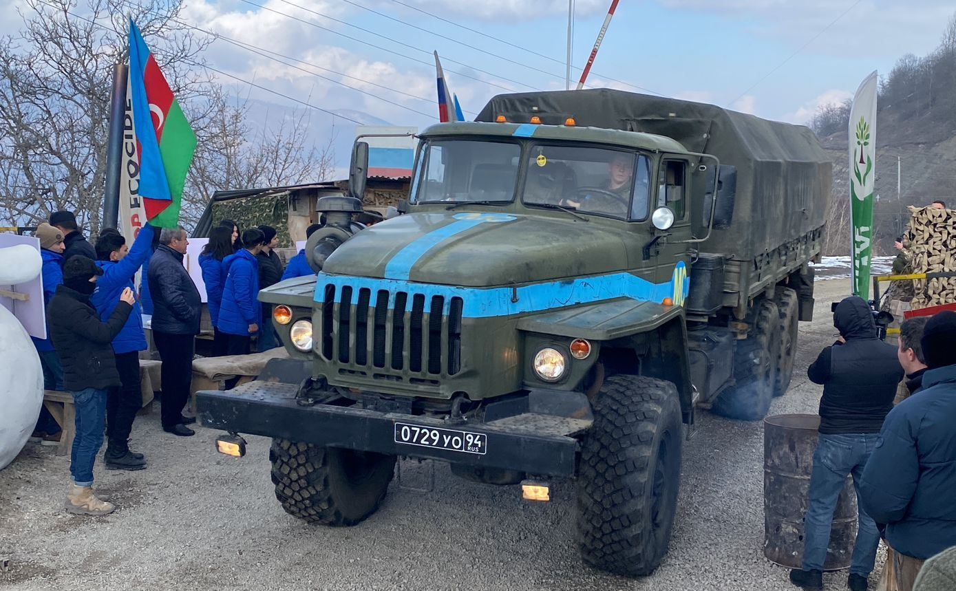 Vehicles of Russian peacekeepers move freely along Lachin-Khankendi road