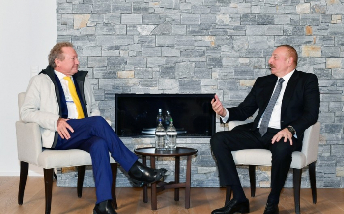  Presidente Aliyev se reunió con el presidente de la empresa "Fortesque Future Industries" 