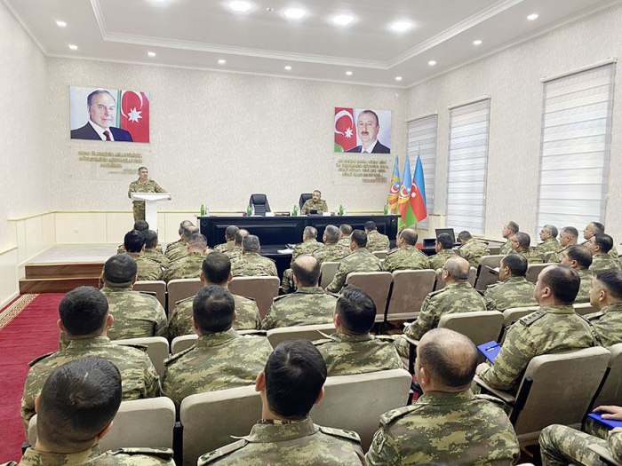   Azerbaijani defense minister visits Land Forces