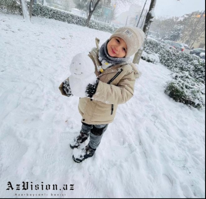    Bakının qarlı    FOTOLARI      