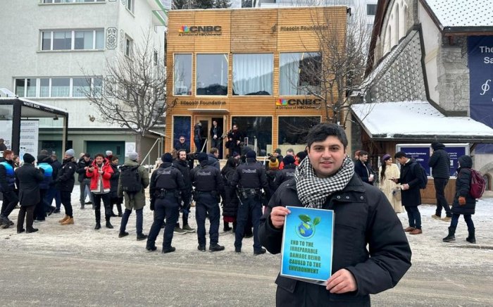 Davosda ekofəallarımıza dəstək nümayiş etdirilib  
