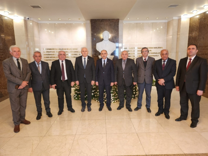 Se crea una Comisión Científica en la Comunidad de Azerbaiyán Occidental