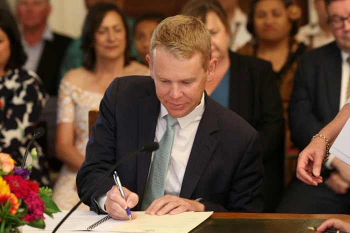 Nouvelle Zélande: Chris Hipkins officiellement investi Premier ministre