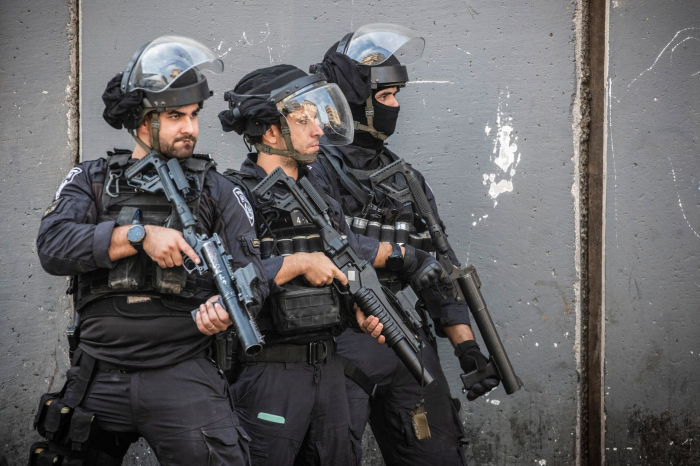    İsrail hərbçiləri ilə toqquşmada 9 fələstinli ölüb   