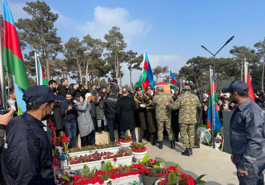Head of security service at Azerbaijani Embassy in Iran buried in Alley of Martyrs II in Baku - UPDATED