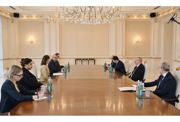      Presidente Ilham Aliyev  : "Azerbaiyán tiene un importante potencial de energías renovables"  