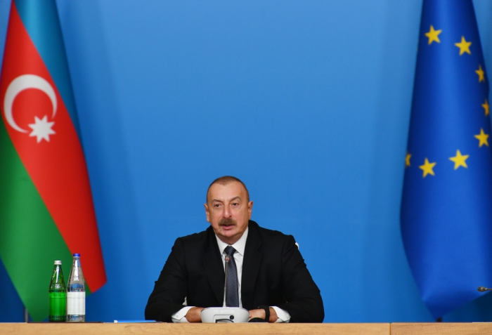     Ilham Aliyev  : "Prestamos mucha atención a los problemas de seguridad energética"  