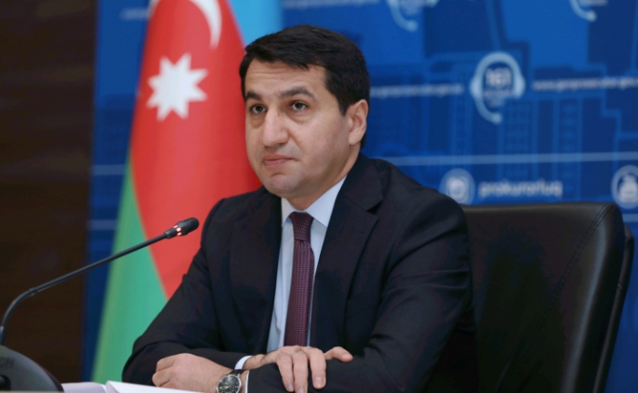   Hikmet Hajiyev expresó sus condolencias a Türkiye  