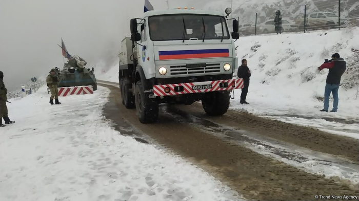 Convoy of Russian peacekeepers passes freely along Azerbaijan