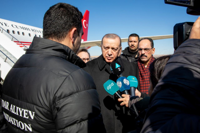  Erdogan meets with representatives of Heydar Aliyev Foundation  