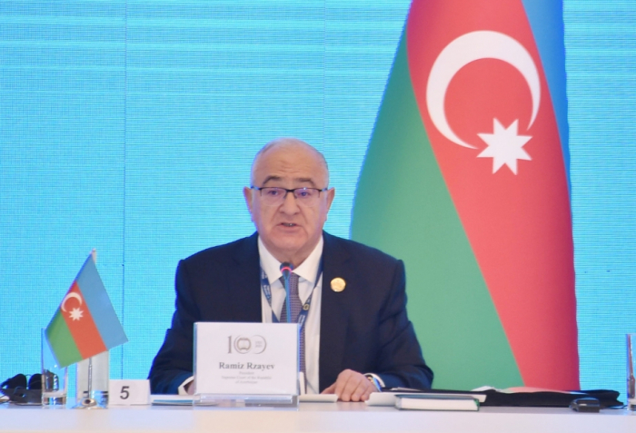 Ali Məhkəmənin sədrindən sosial media istifadəçilərinə xəbərdarlıq Ali Məhkəmənin sədrindən sosial media istifadəçilərinə xəbərdarlıq