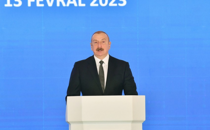     Ilham Aliyev:   "Bauprozess der Universität Italien-Aserbaidschan geht schnell voran"  