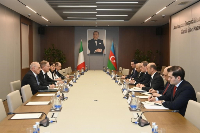  Azerbaijani FM meets with Minister of Enterprises and Made in Italy 