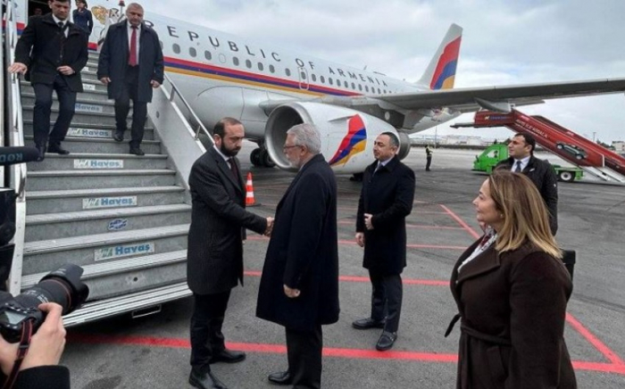   Außenminister von Armenien ist zu einem Besuch in der Türkei  