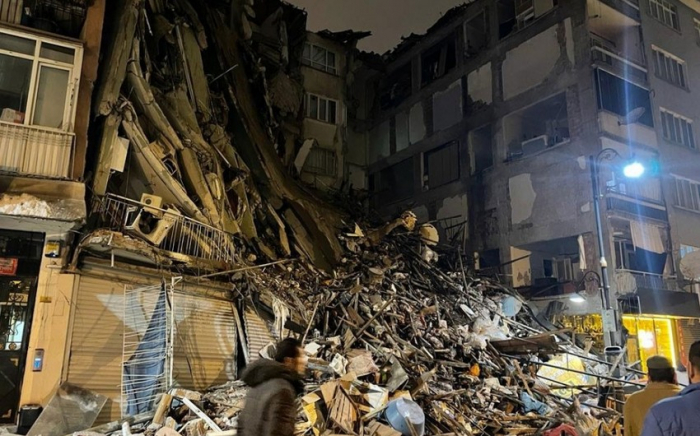  Ascienden a 36.187 las víctimas mortales por los terremotos en Türkiye 