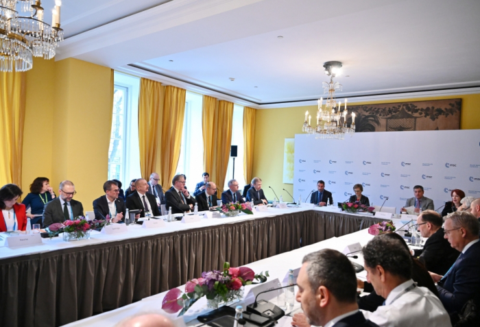     Aserbaidschanischer Präsident:   Das mittel- und langfristige Ziel ist der Ausbau des südlichen Gaskorridors  