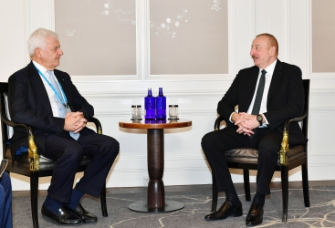   El Presidente de Azerbaiyán se reunió con el Director General de "Leonardo" en Múnich ACTUALIZADO  