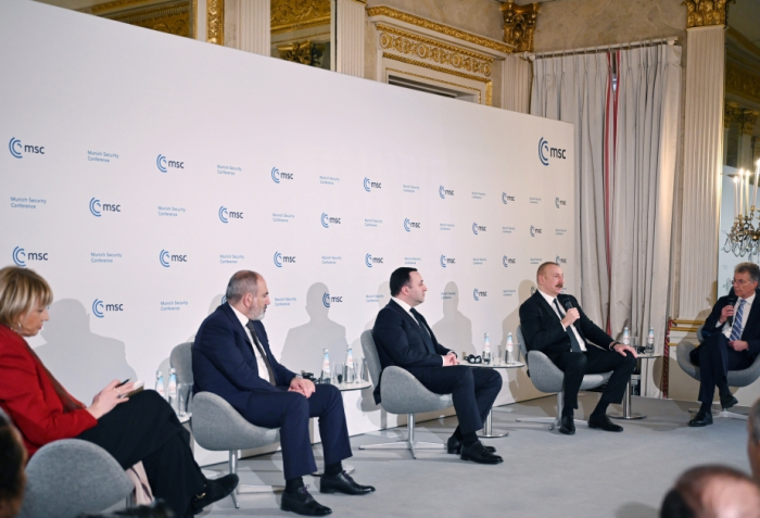  Conférence de Munich: le président Ilham Aliyev prend part à une session plénière - PHOTOS