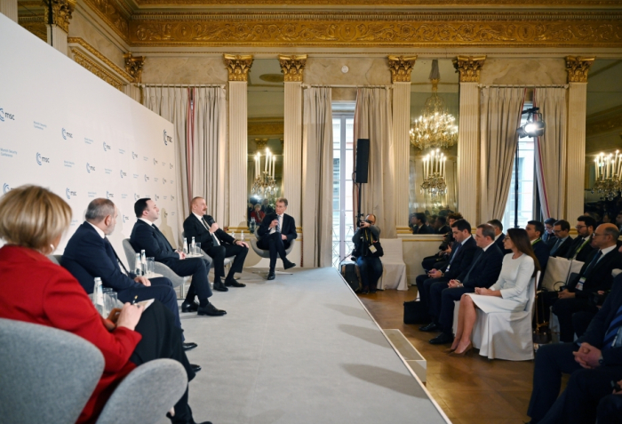  Ilham Aliyev: Nous comprenons tous qu’il devrait y avoir une approche à deux vecteurs relative à la situation dans la région 