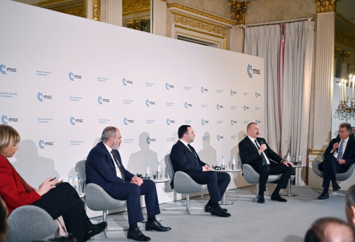   Ilham Aliyev : 2 500 véhicules ont traversé la zone de la manifestation depuis le 12 décembre  